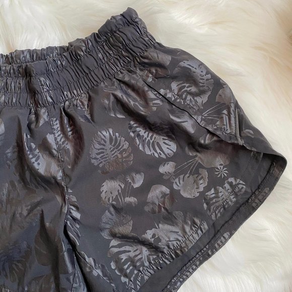 Athleta racer run short palm print 4.5" black XXS - Picture 3 of 8